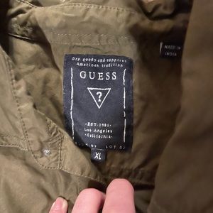 Guess Summer Dessert Shirt XlL